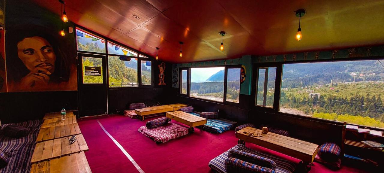 La Vaca India Manali Hostel Buitenkant foto