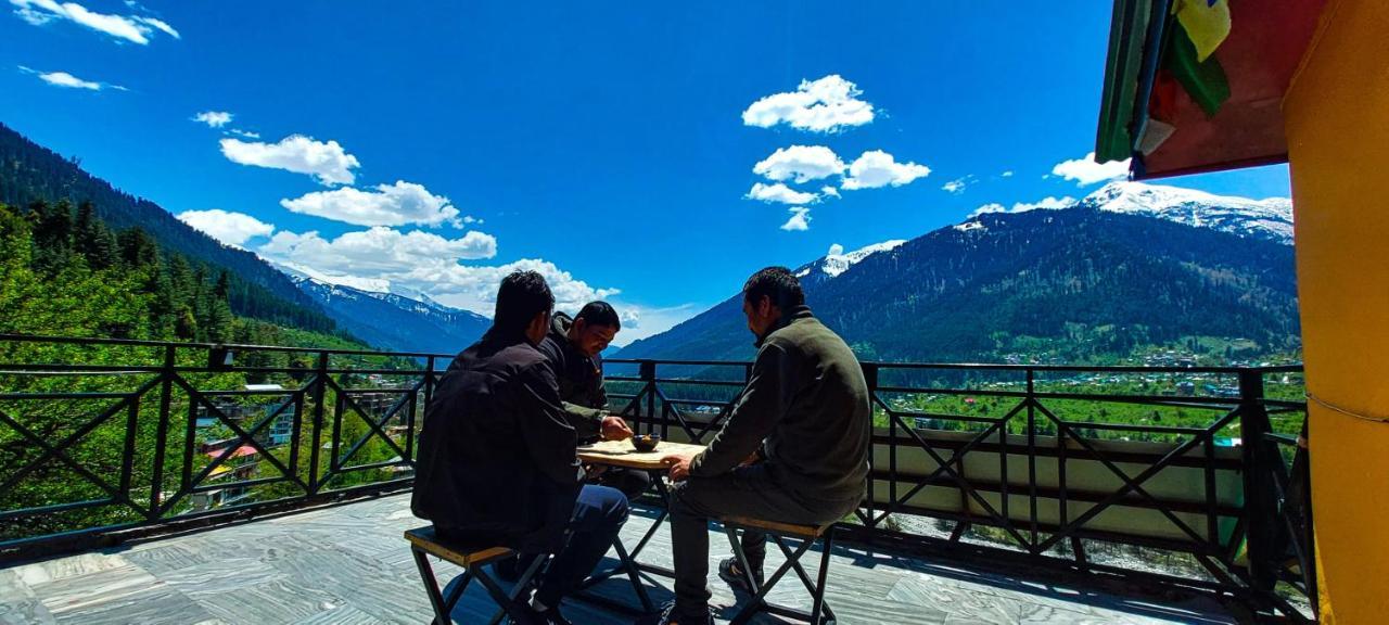 La Vaca India Manali Hostel Buitenkant foto