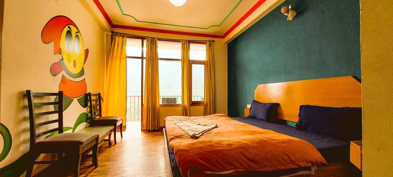 La Vaca India Manali Hostel Buitenkant foto