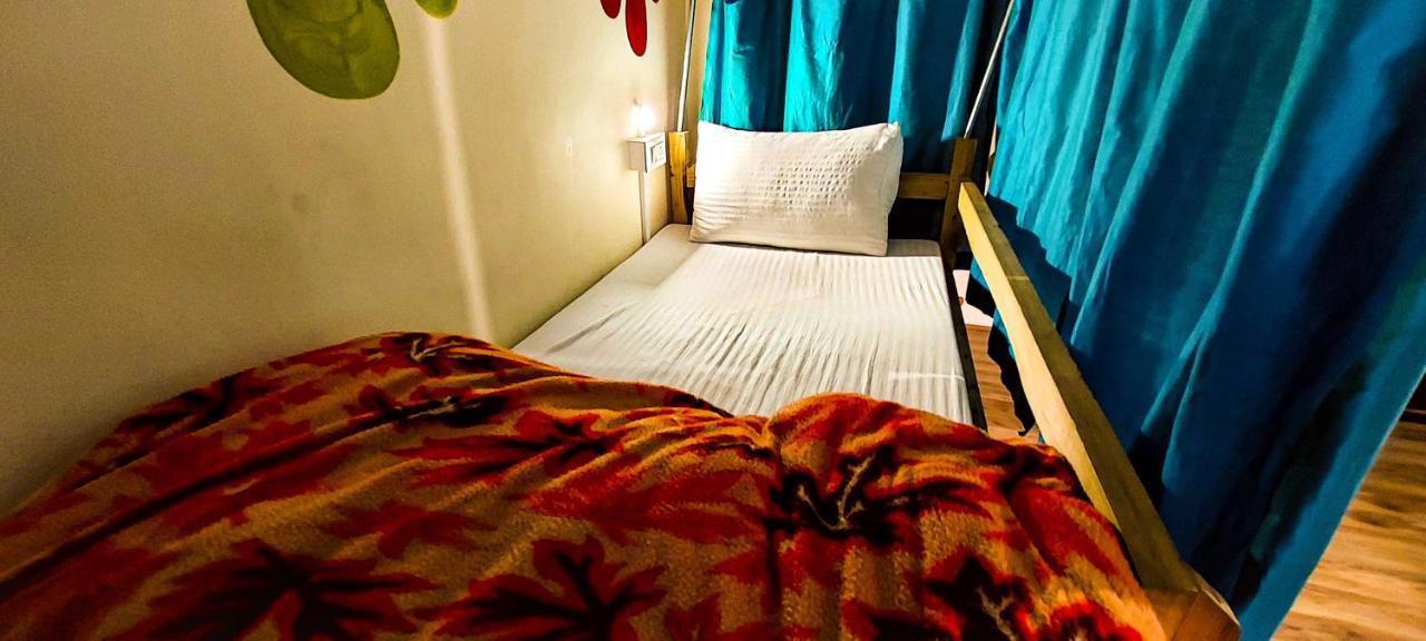 La Vaca India Manali Hostel Buitenkant foto
