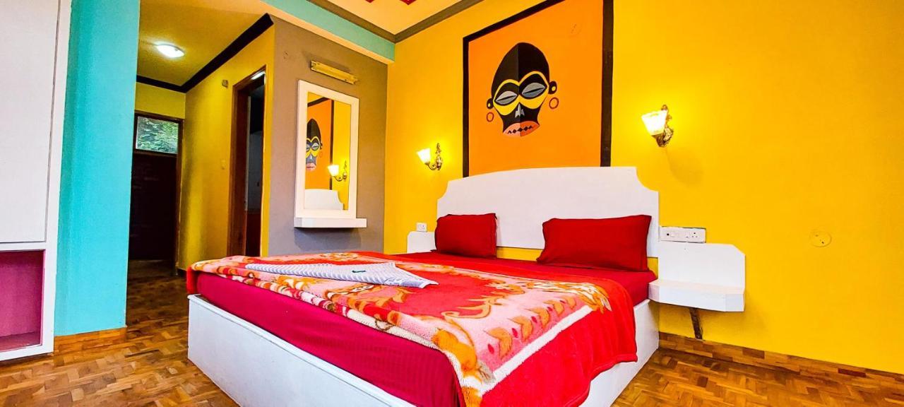 La Vaca India Manali Hostel Buitenkant foto