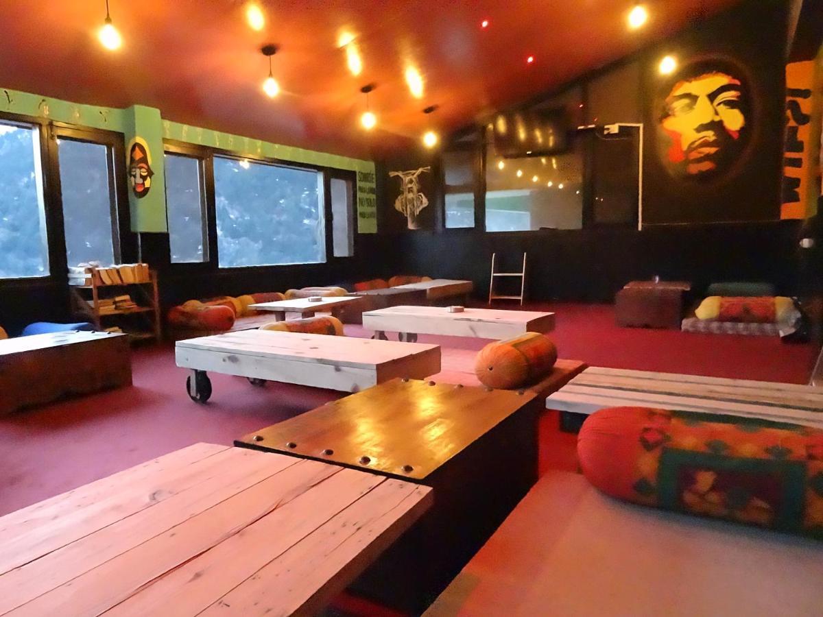 La Vaca India Manali Hostel Buitenkant foto